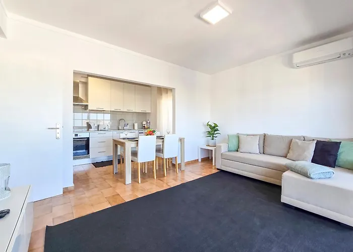 Apartament Panorama Rocha Serenity *